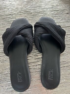 Braided Crossover Slide Sandals in Black